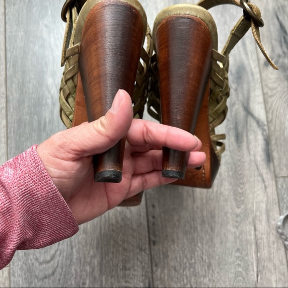 Vintage Frye Joy Huarache platform ๐ก ๐ - Picture 5 of 13